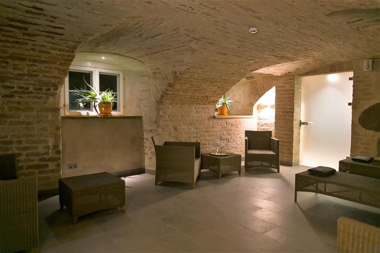 Botique & Spa Hotel Berkenes Manor Ziedkalne Екстер'єр фото